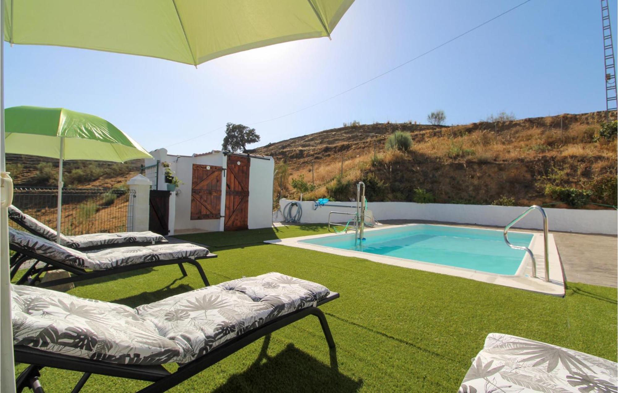 4 Bedroom Gorgeous Home In Sedella Exterior foto